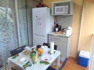 Gallery image of Caraïbes Holidays in Sainte-Anne +27 photos