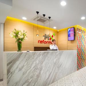Лобби или стойка регистрации в Hotel MX más reforma