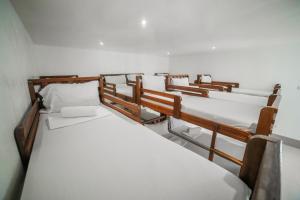 Postel nebo postele na pokoji v ubytování Bataan White Corals Beach Resort
