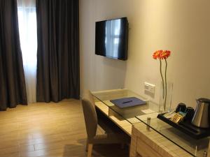 TV a/nebo společenská místnost v ubytování NU Hotel @ KL Sentral