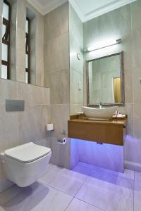 Ванная комната в Victoria Falls Rainbow Hotel