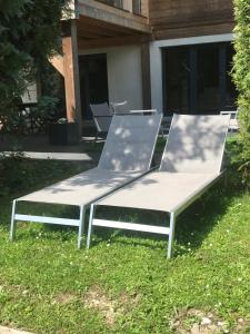 Zahrada ubytování Appartement Sevrier terrasse et jardin