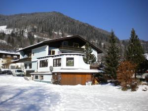 Nespecifikovaný výhled na hory nebo výhled na hory při pohledu z bed and breakfast