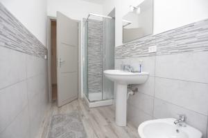 Ένα μπάνιο στο I Loft di Nonna Vincenza +17 φωτογραφίες