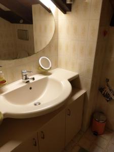 Bilik mandi di Haus Forggensee +20 gambar