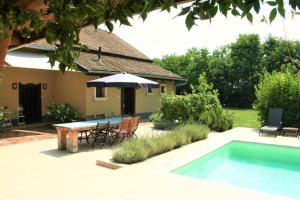 Bazén v ubytování Lekehalom Tiszameer nebo v jeho okolí