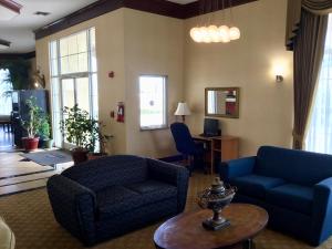Posezení v ubytování Days Inn by Wyndham Robstown