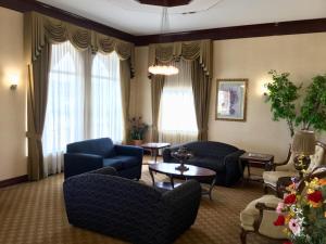 Posezení v ubytování Days Inn by Wyndham Robstown