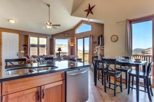 Foto sihtkohas Estes Park asuva majutusasutuse The Twin Owls 21A Condo galeriist