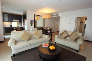 Somerset Park Suanplu Bangkok的休息区
