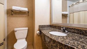 Fotografie z fotogalerie ubytování Best Western Bar Harbour Inn v destinaci Massapequa Park