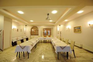 Restoran või mõni muu söögikoht majutusasutuses Hotel Prince de Ligne