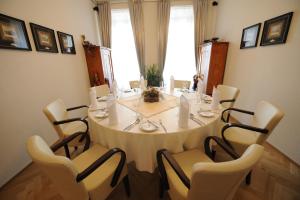 Istumisnurk majutusasutuses Hotel Prince de Ligne