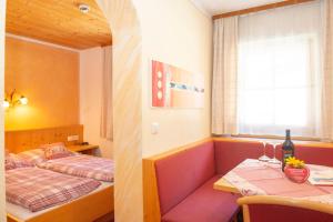Postel nebo postele na pokoji v ubytování Starchenthof + 37 fotografií