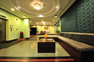 Posezení v ubytování Thipurai City Hotel + 37 fotografií