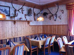 Posezení v ubytování Hotel Pension Berghof