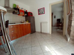 Kuchyňa alebo kuchynka v ubytovaní Guesthouse Totićevi