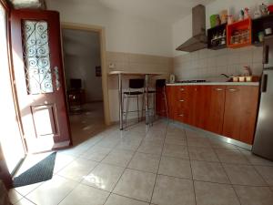 Kuchyňa alebo kuchynka v ubytovaní Guesthouse Totićevi