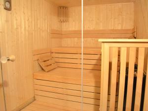 Fotografie z fotogalerie ubytování Holiday Home in Gedinne with Sauna & Terrace v destinaci Gedinne