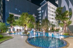 Swimmingpoolen hos eller tæt på Bay Beach Resort Jomtien