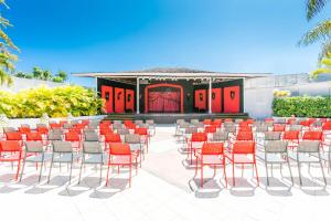 モンテゴ・ベイにあるGrand Decameron Montego Beach, A Trademark All-Inclusive Resortのギャラリーの写真