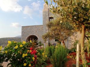 Vonkajšia záhrada v ubytovaní Athevillas Chrysoula