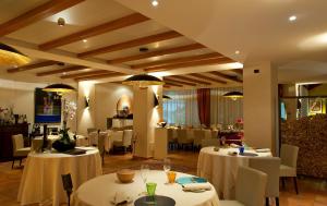 Restaurace v ubytování Albergo Costantini