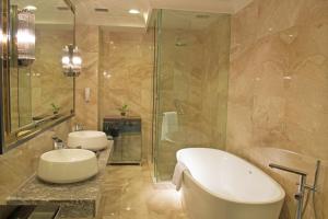 Koupelna v ubytování I Hotel Batam