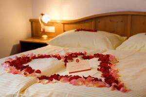 Voodi või voodid majutusasutuse Hotel Kroneck toas