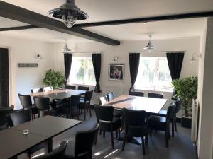 Fotografie z fotogalerie ubytování Old Hunters Lodge Whipsnade Limited v destinaci Whipsnade