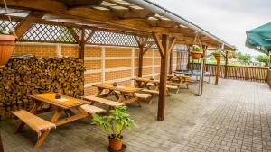 Balkón nebo terasa v ubytování Penzion s restaurací na Furhaple