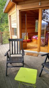 Gallery image of Cabanes Sainte Camelle in Saint-Victor-Rouzaud +7 photos