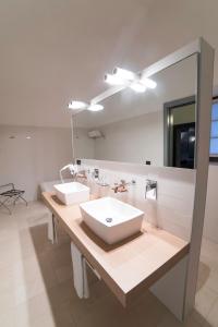Koupelna v ubytování Hotel Cavour Et Des Officiers