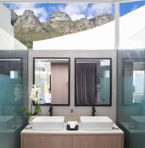 Gallery image of Hollywood Mansion & Spa Camps Bay in Cape Town