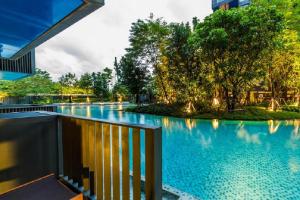 A piscina em ou perto de The Deck Patong by VIP