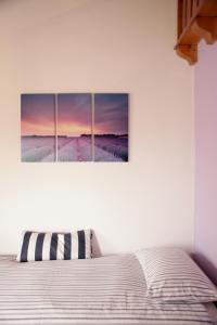 A bed or beds in a room at CASA GIULIA a Borso del Grappa