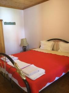 A bed or beds in a room at Villa Elena