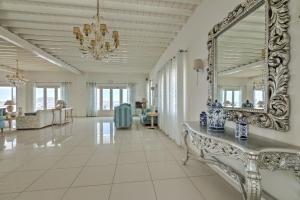 Uma área de estar em Hotel Alkyon
