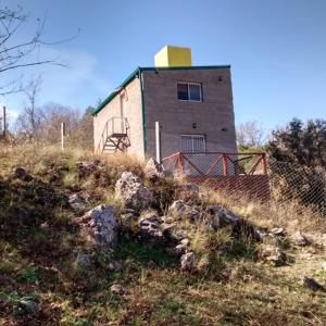 Το κτήριο όπου στεγάζεται  το διαμέρισμα