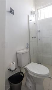 Kylpyhuone majoituspaikassa BH EXPO SUITES & KITNETES