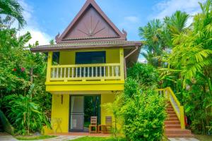 Gallery image of Chez Charly Bungalow in Nai Yang Beach
