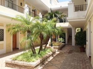 Gallery image of Aloha Gardens Townhouse in Marbella