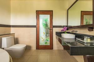 Koupelna v ubytování Koh Tao Regal Resort - SHA Plus