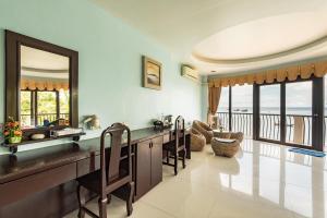 Posezení v ubytování Koh Tao Regal Resort - SHA Plus