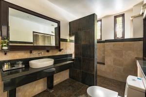 Koupelna v ubytování Koh Tao Regal Resort - SHA Plus