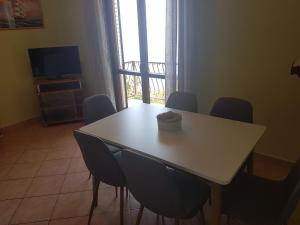 TV a/nebo společenská místnost v ubytování Apartment Danica