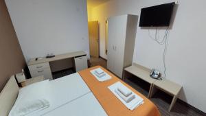 TV a/nebo společenská místnost v ubytování Hotel Belveder