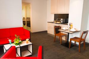 Cucina o angolo cottura di ONOMO Hotel Conakry