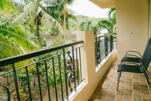 Rõdu või terrass majutusasutuses Saipan Emerald Villa