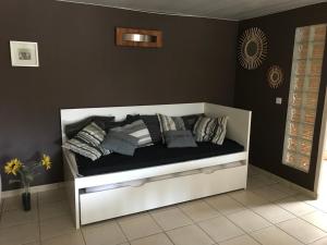 Postel nebo postele na pokoji v ubytování Appartement Sevrier terrasse et jardin